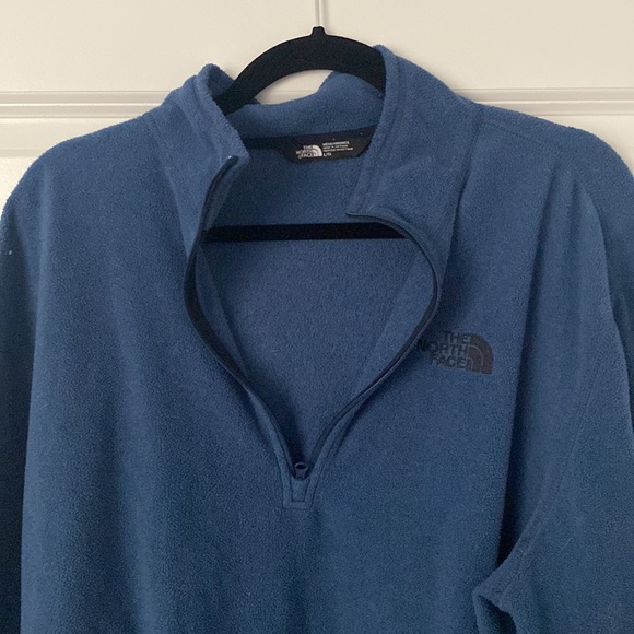The North Face Fleece 1/4 Zip - Picture 4 of 4